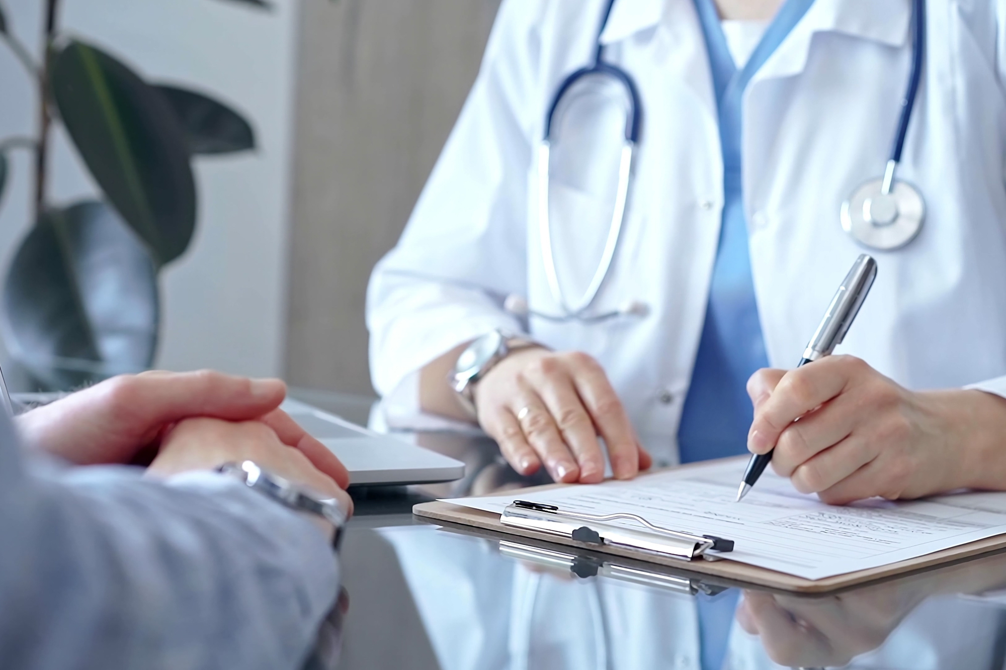 Terapie psihologică decontată pentru pacienții oncologici: O decizie vitală