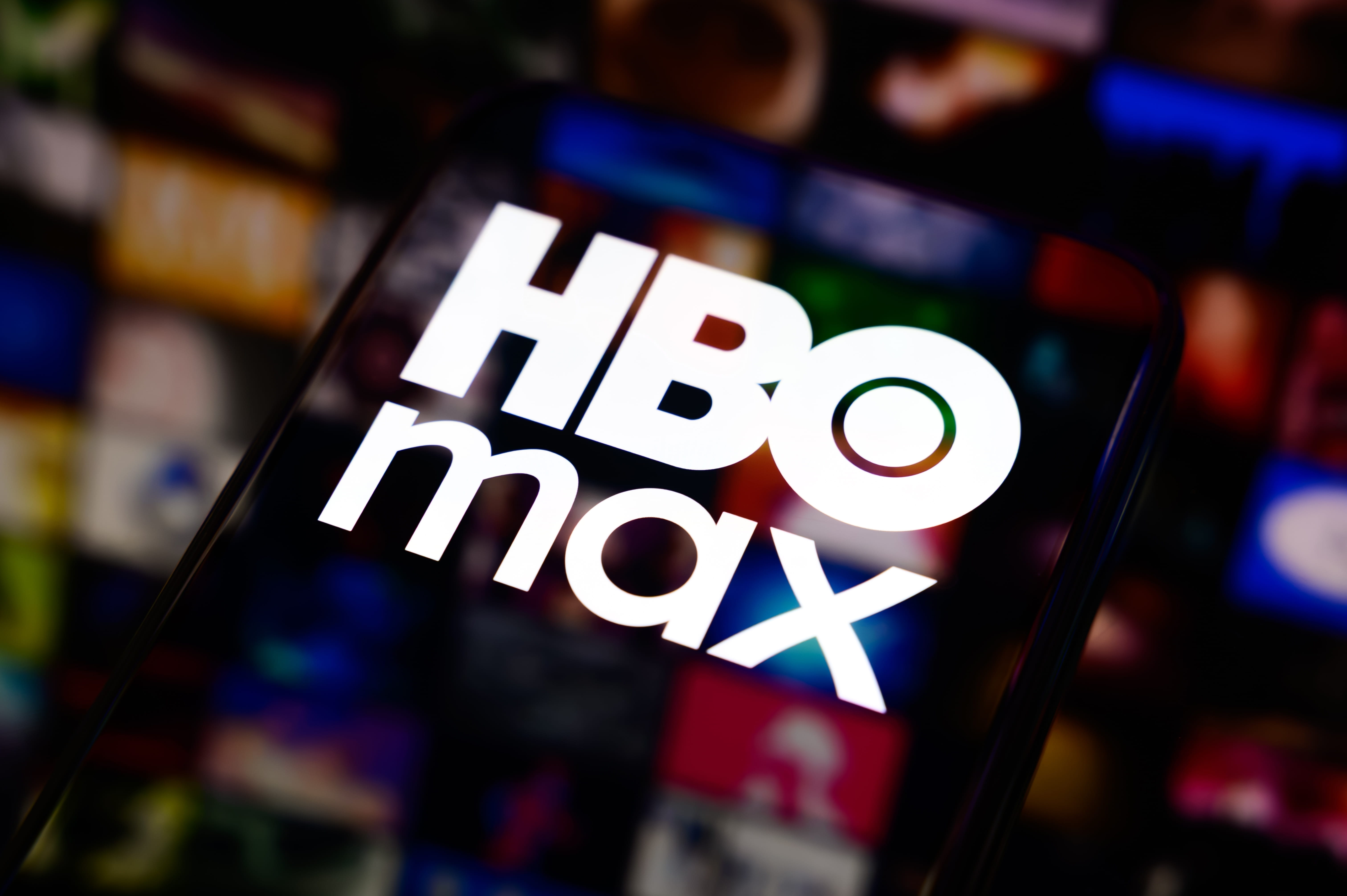 Un serial antologic HBO premiat cu Emmy aduce două nume mari în noul sezon