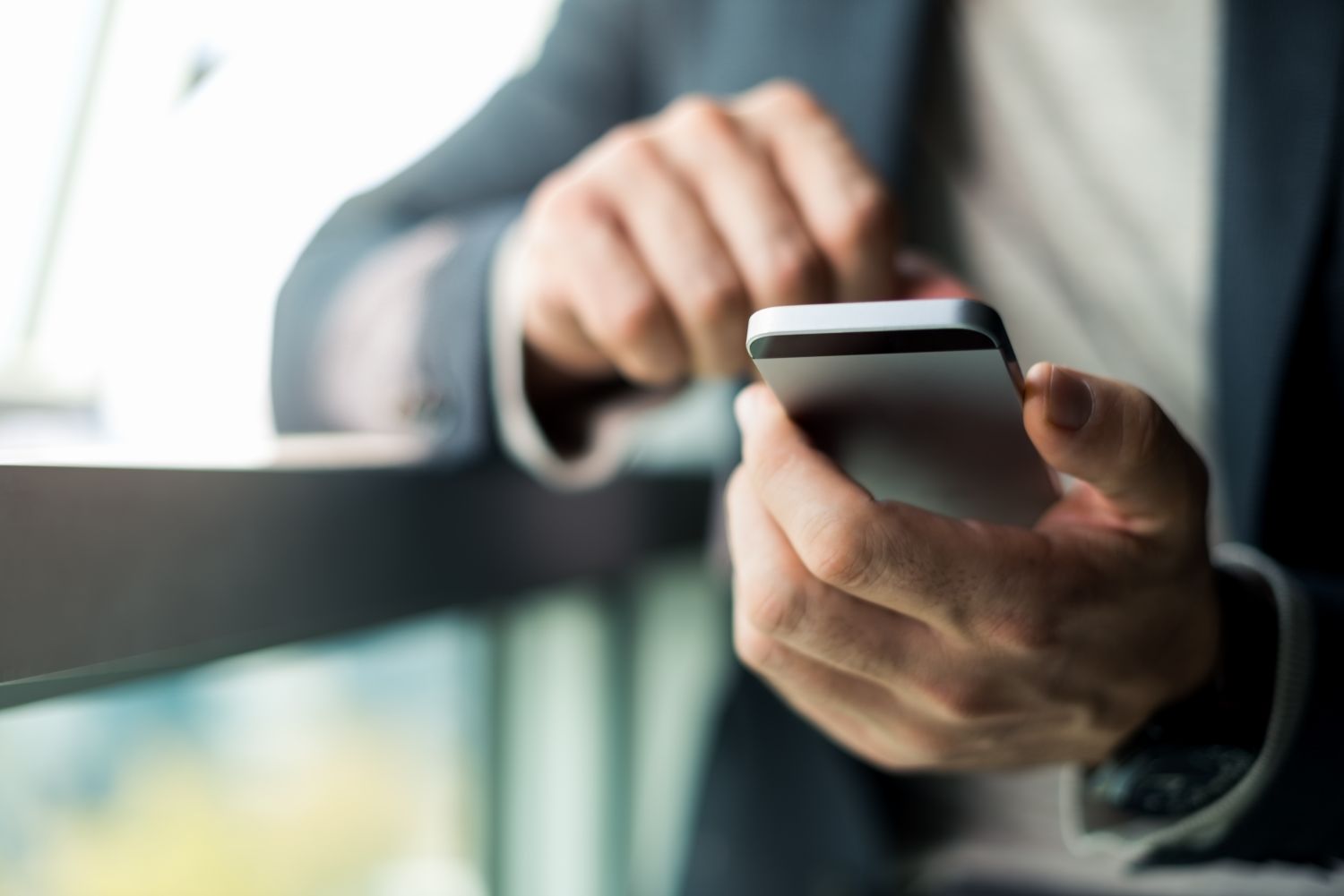 Personalitate celebră suna și jignea interlocutorul: „Bravo, ai făcut ceva bun!”