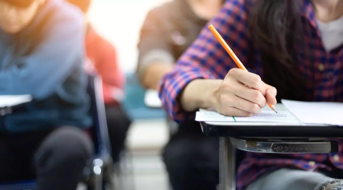 PREMIERĂ regională la simularea de la Evaluarea Națională: Subiecte comune la Botoșani, Iași și Vaslui 