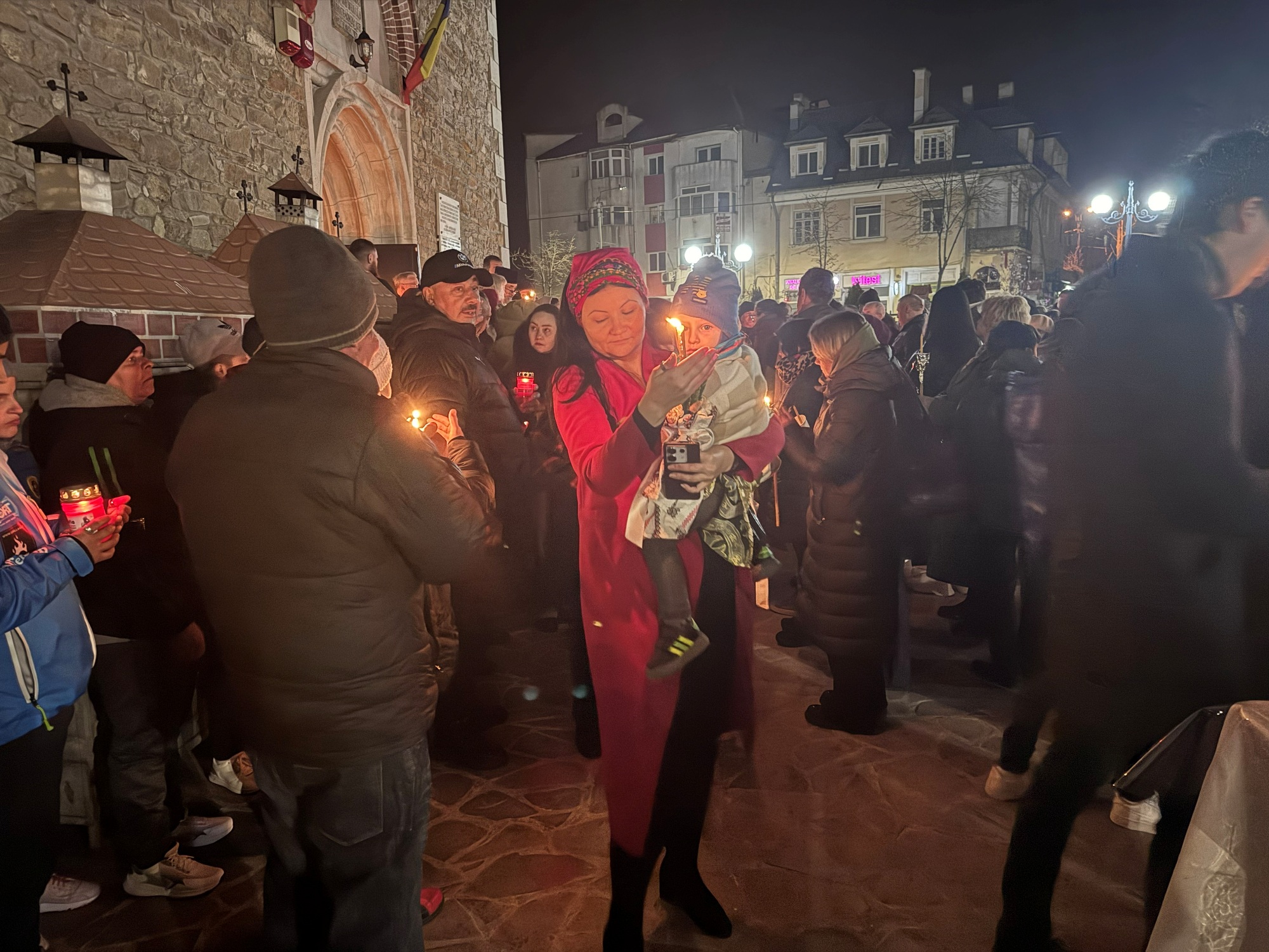 slujba de inviere biserica sfantul gheorghe botosani