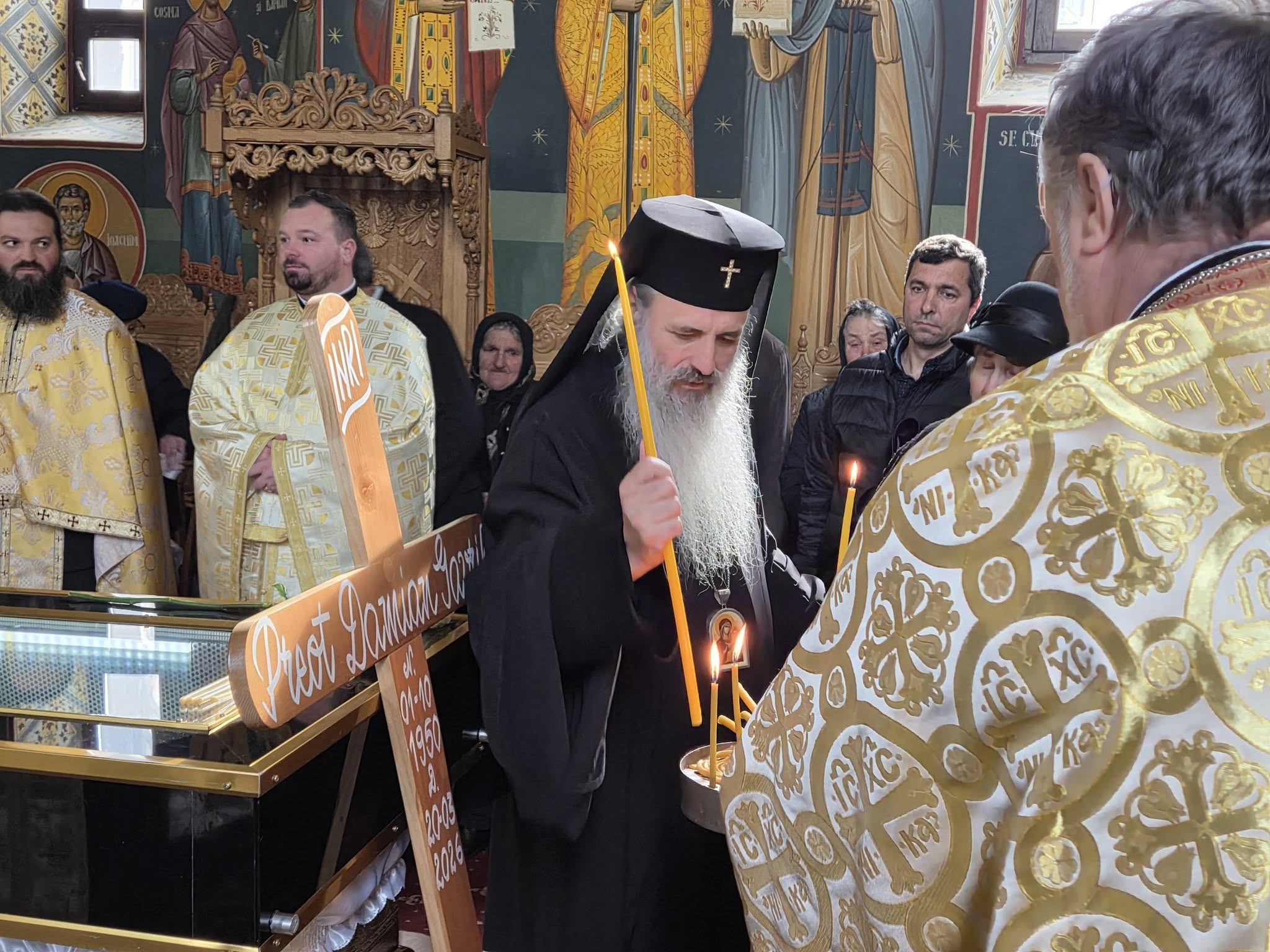 SLUJBA STALPI PARINTELE GRAVIILSLUJBA STALPI PARINTELE GRAVIIL