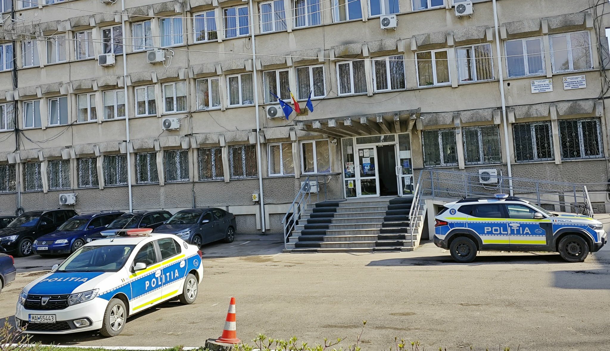 sofer dus la sediul politiei