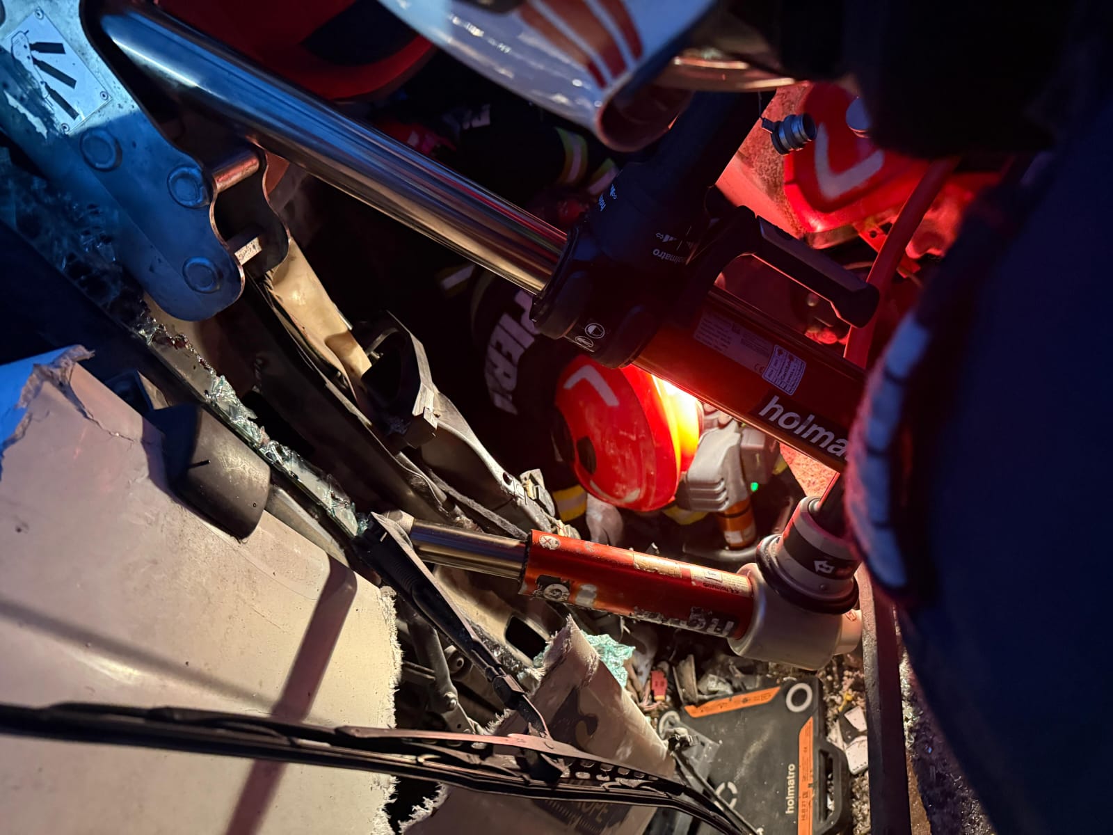 Șoferul de 27 de ani din accidentul de dimineață a murit la terapie intensivă 