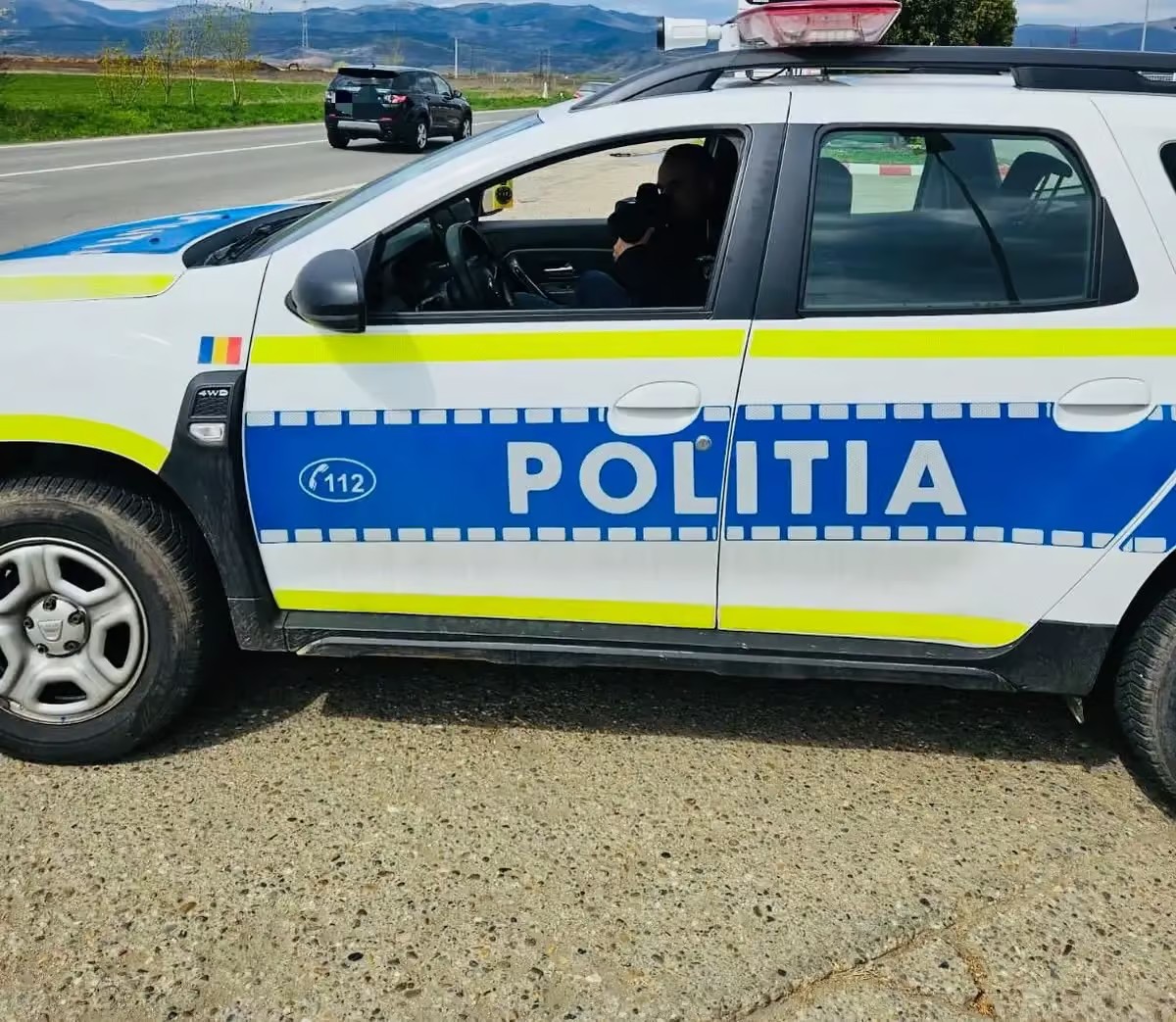 sofer oprit de politie.