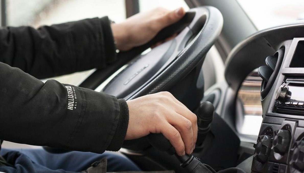 Spitalul din Botoșani angajează șofer – Vezi lista completă a locurilor de muncă disponibile!