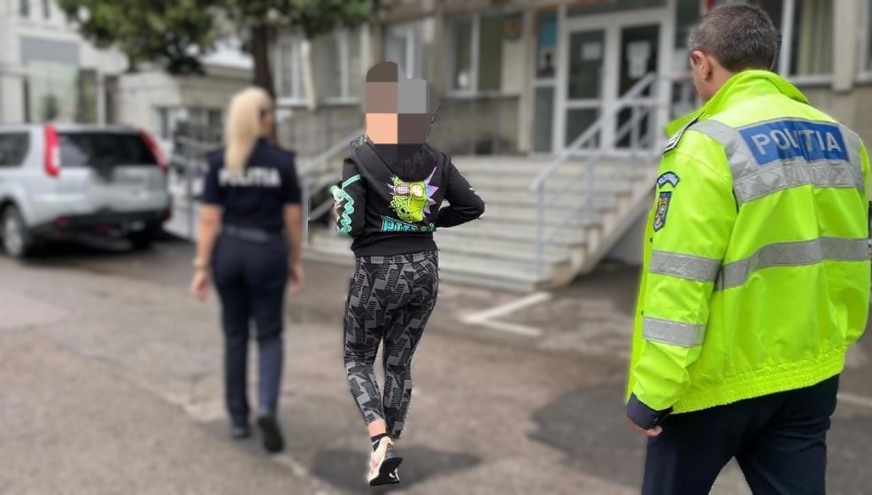 Botoșăneancă arestată preventiv după ce a ieșit din casă, fără să aibă voie