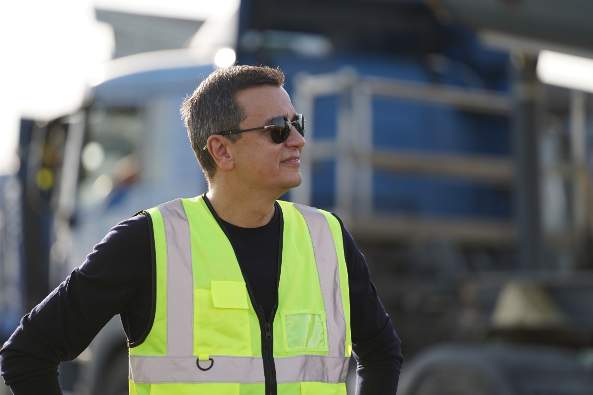 Ministrul Transportului acuză un fake news cu blocajele de pe șantierele autostrăzilor