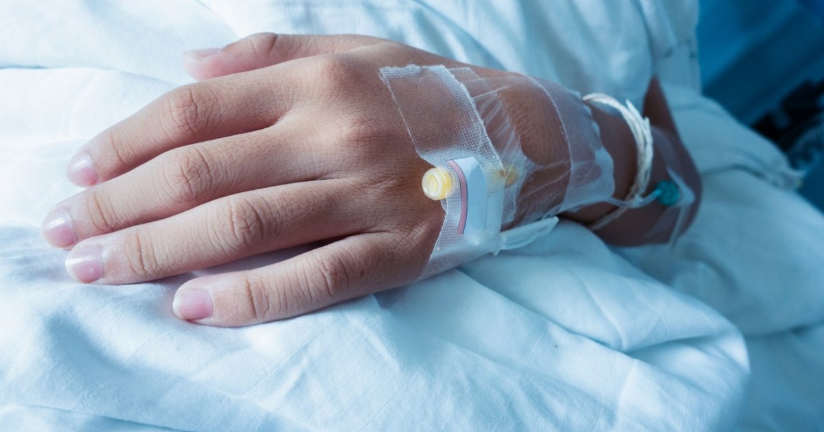 O botoșăneancă internată la Spitalul Județean are nevoie urgent de sânge 