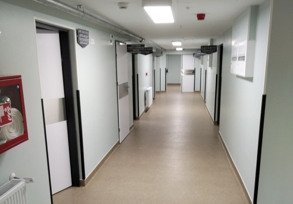 Spitalul din Botoșani ajutat de medicii pensionari: Funcţionăm, să spunem, aproape la limita de avarie