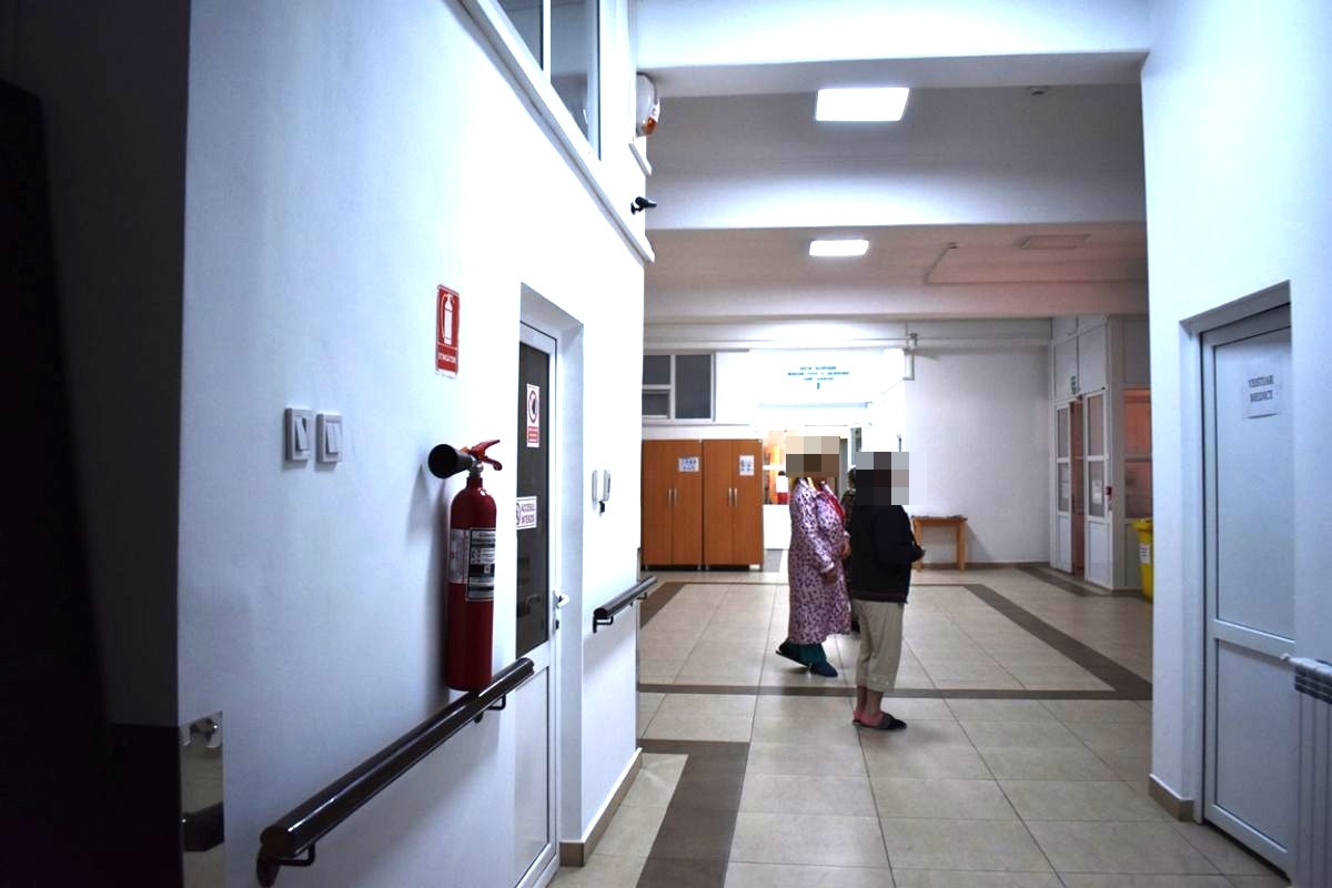 post disponibil la spital