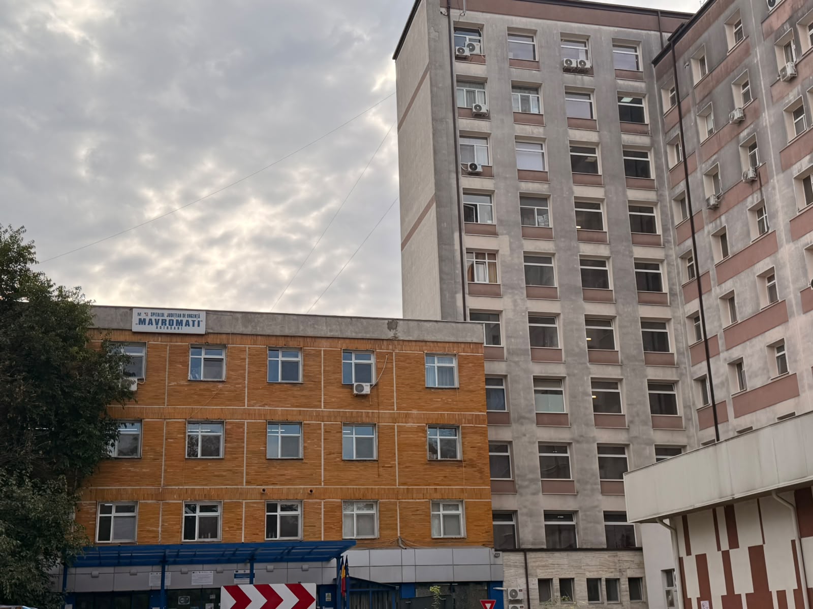 spitalul judetean mavromati statii incarcare