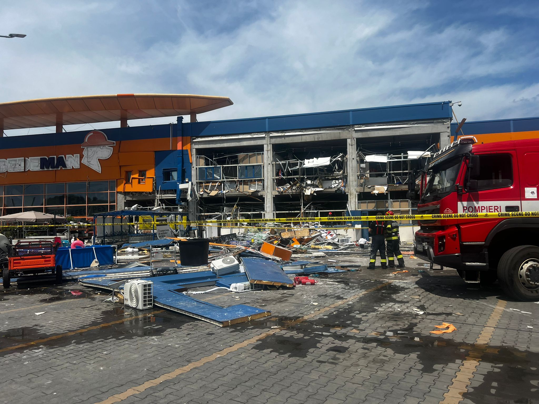 Noi vești despre starea pacienților răniți în explozia de la Dedeman, internați la Floreasca