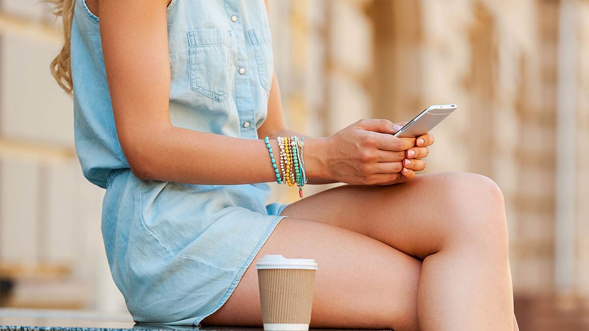 Un medic din Botoșani explică de ce nu este sănătos să stăm picior peste picior – VIDEO 