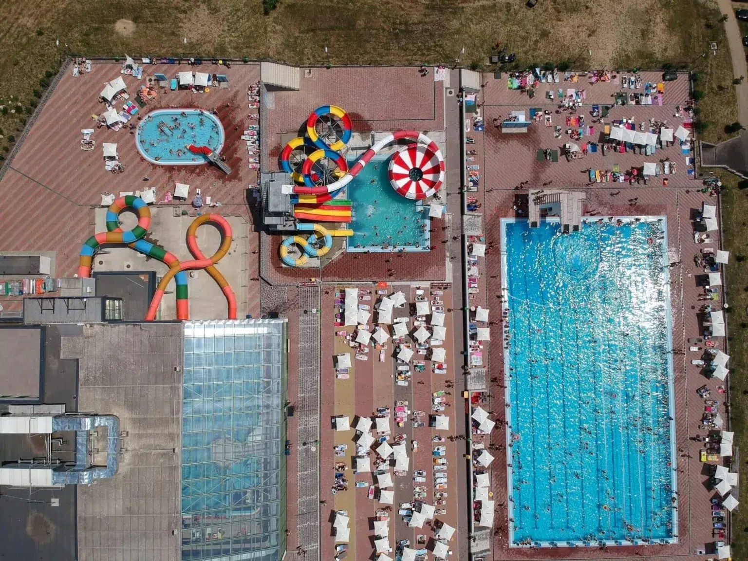 Cornișa Aquapark în topul celor mai bine cotate parcuri acvatice din țară
