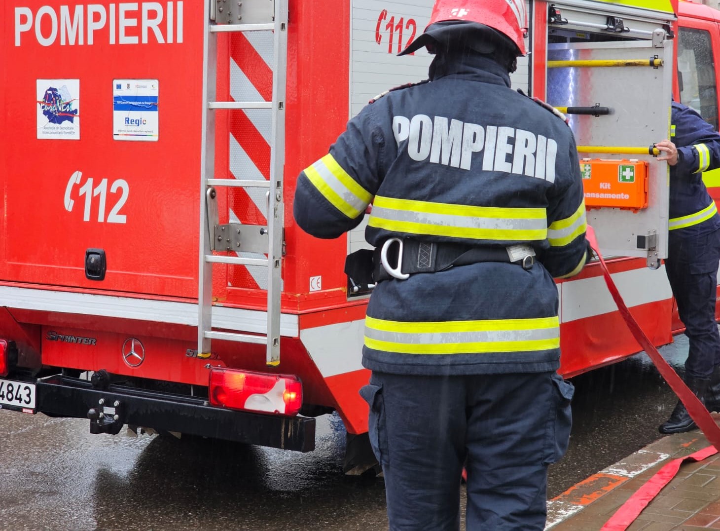 Subsolul unui spital din Botoșani inundat din cauza ploilor