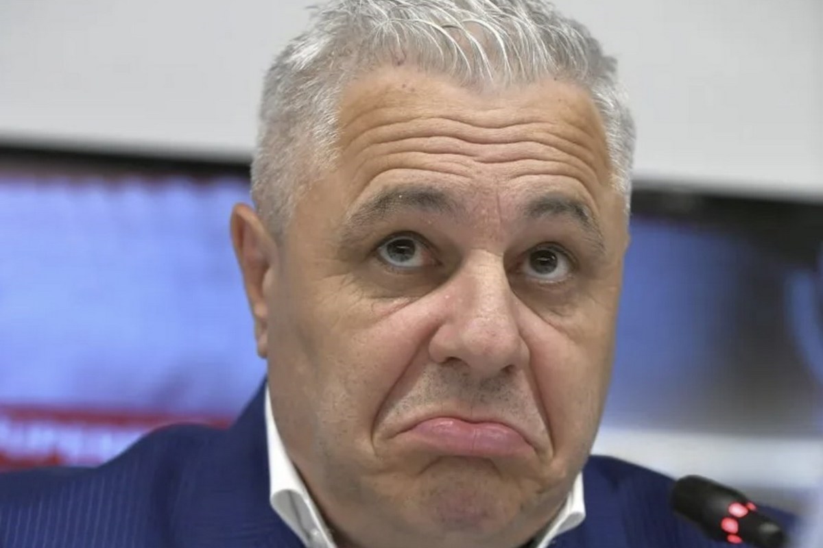 CFR a decis ce se întâmplă cu antrenorul Marius Șumudică, după înfrângerea cu UTA: „Nu se va mai întâmpla asta”