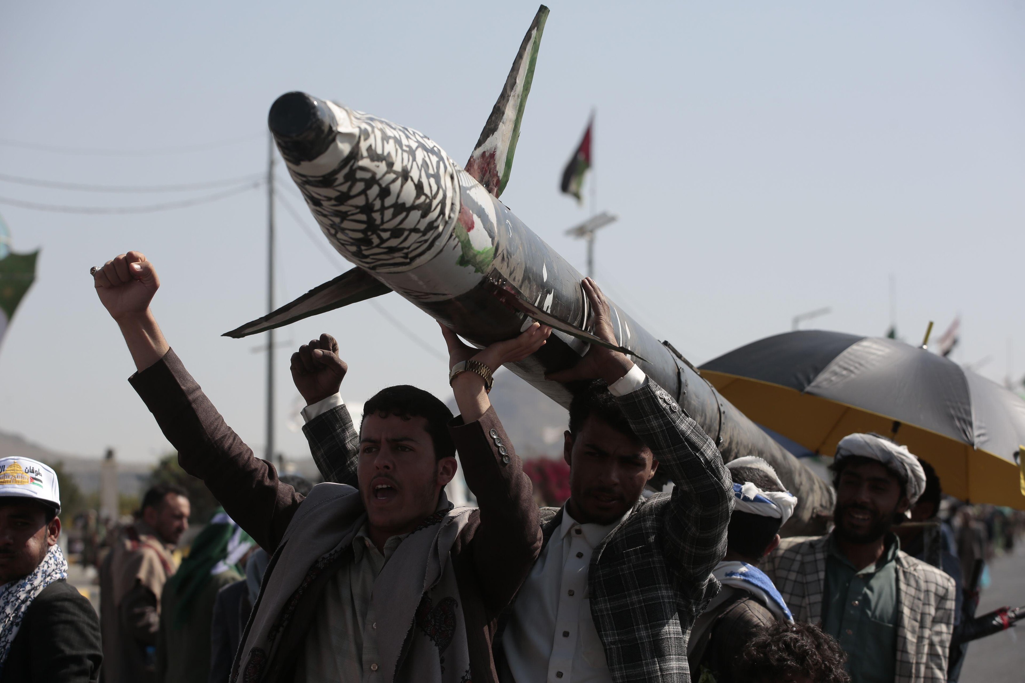 Premieră în Orientul Mijlociu: Israelul, atacat cu rachete din Yemen