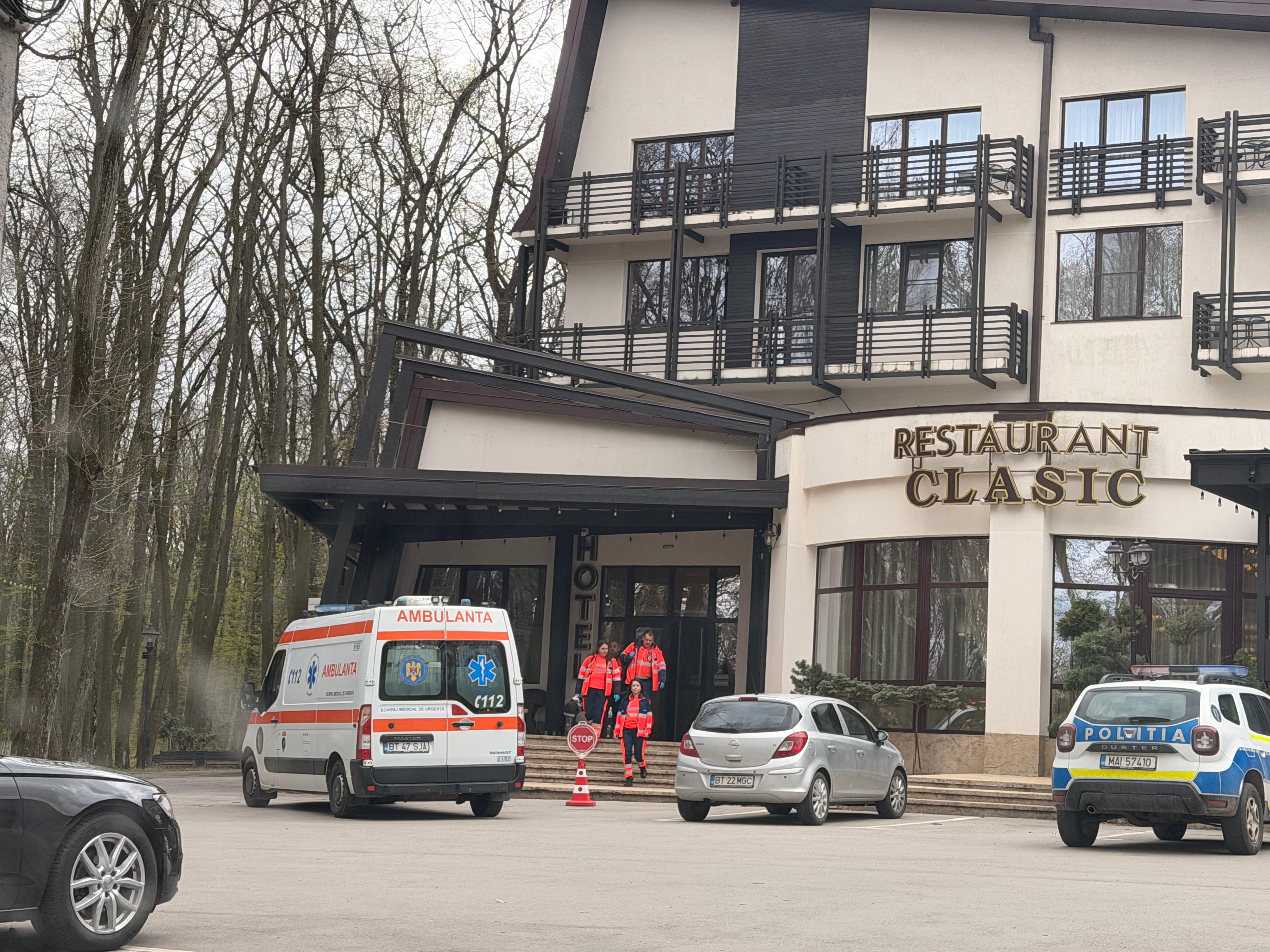 tanar mort la Complex Rediu