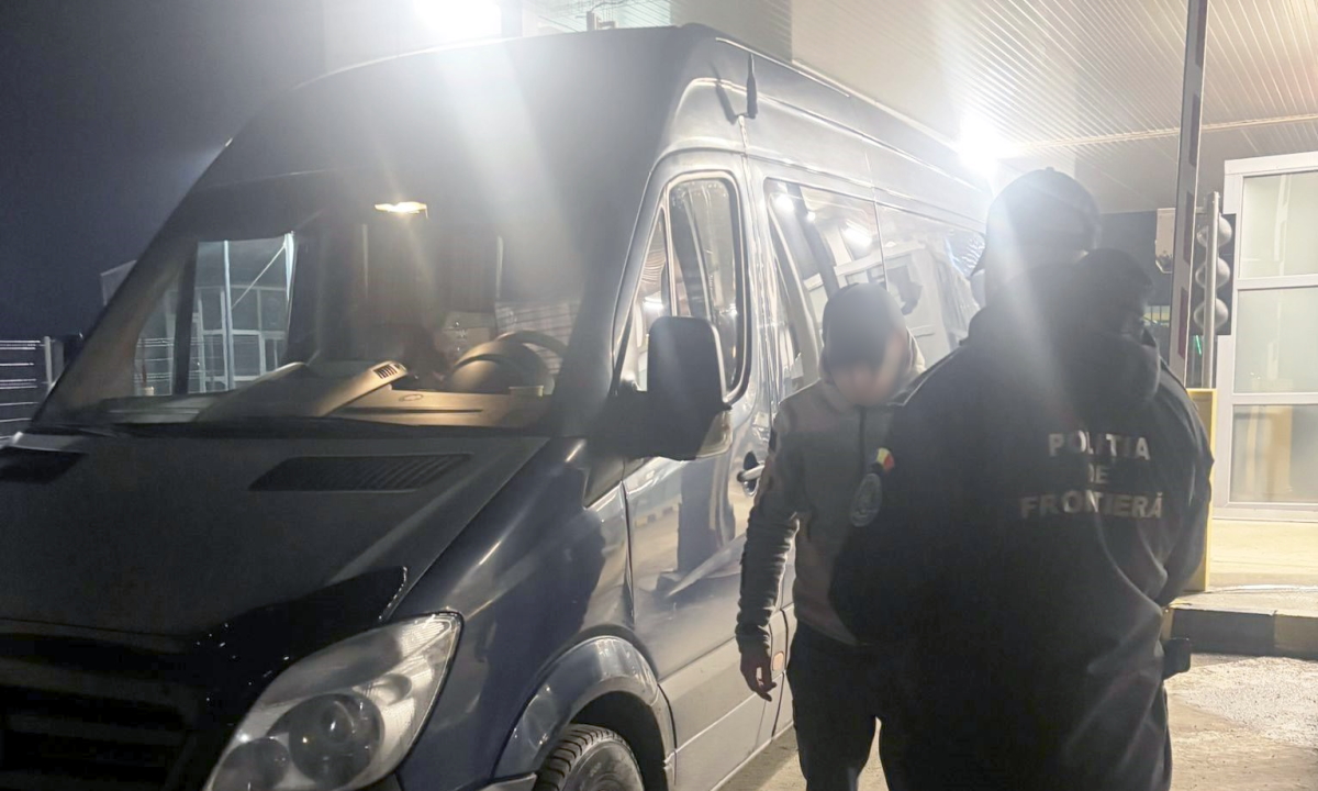 Permis auto primit cadou de la un prieten: Un tânăr a dat de necaz la Botoșani 