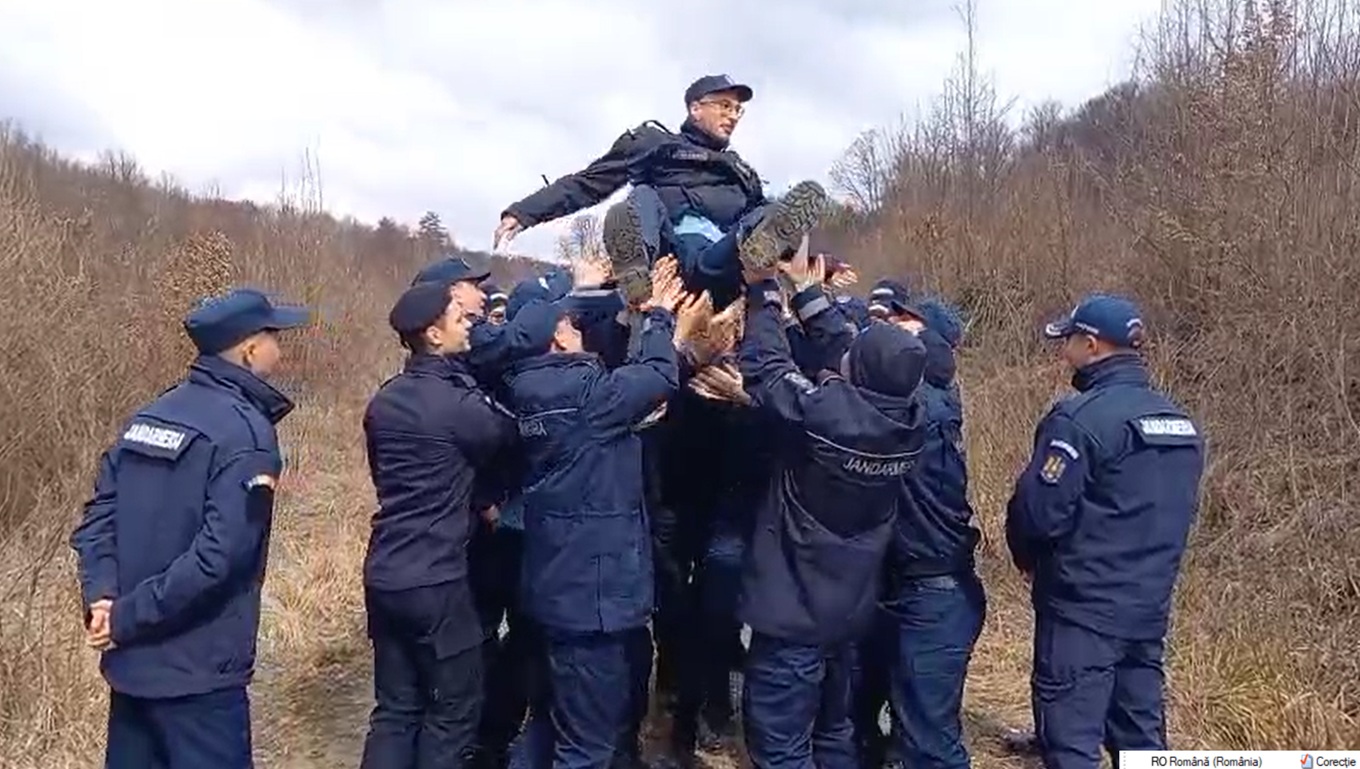 tanar sarbatorit de jandarmi