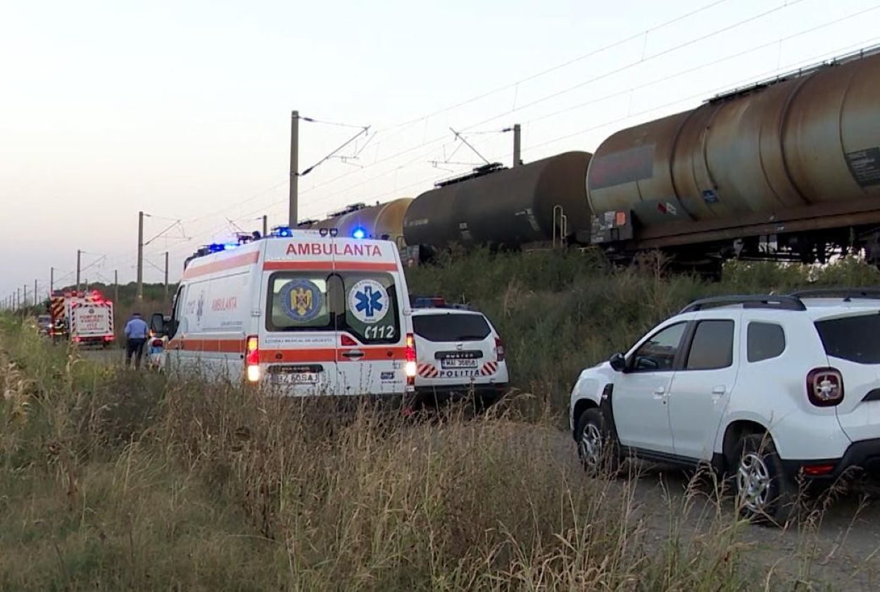 tanar spulberat de tren