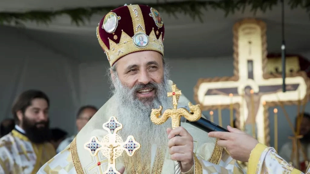 Mitropolitul Teofan a fost operat la Spitalul „Sfântul Spiridon” din Iași: În ce stare se află