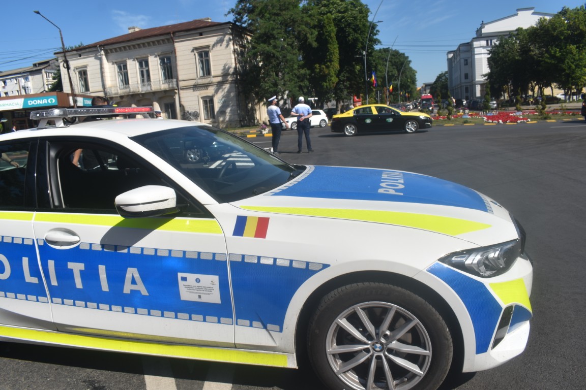 tineri prinsi pe calea nationala
