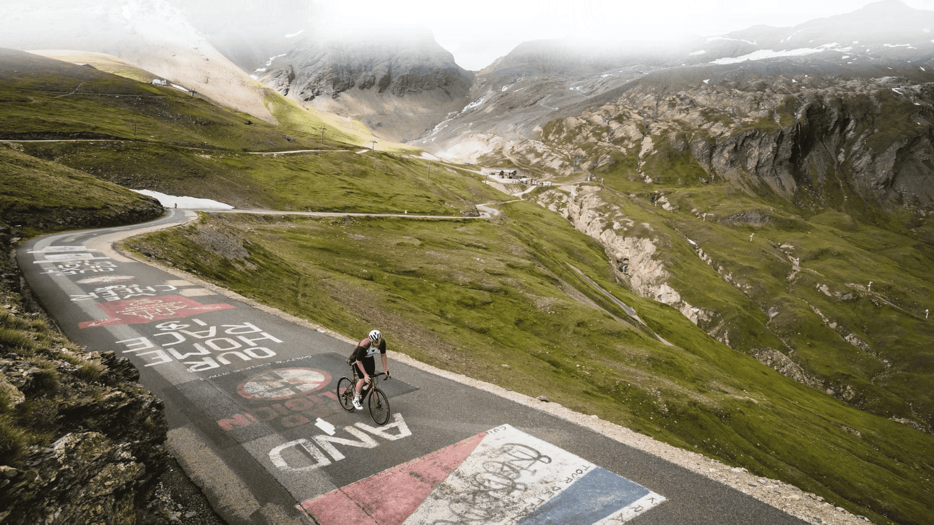 Top 5 destinații de cycling din Europa pe care trebuie să le bifezi o dată în viață