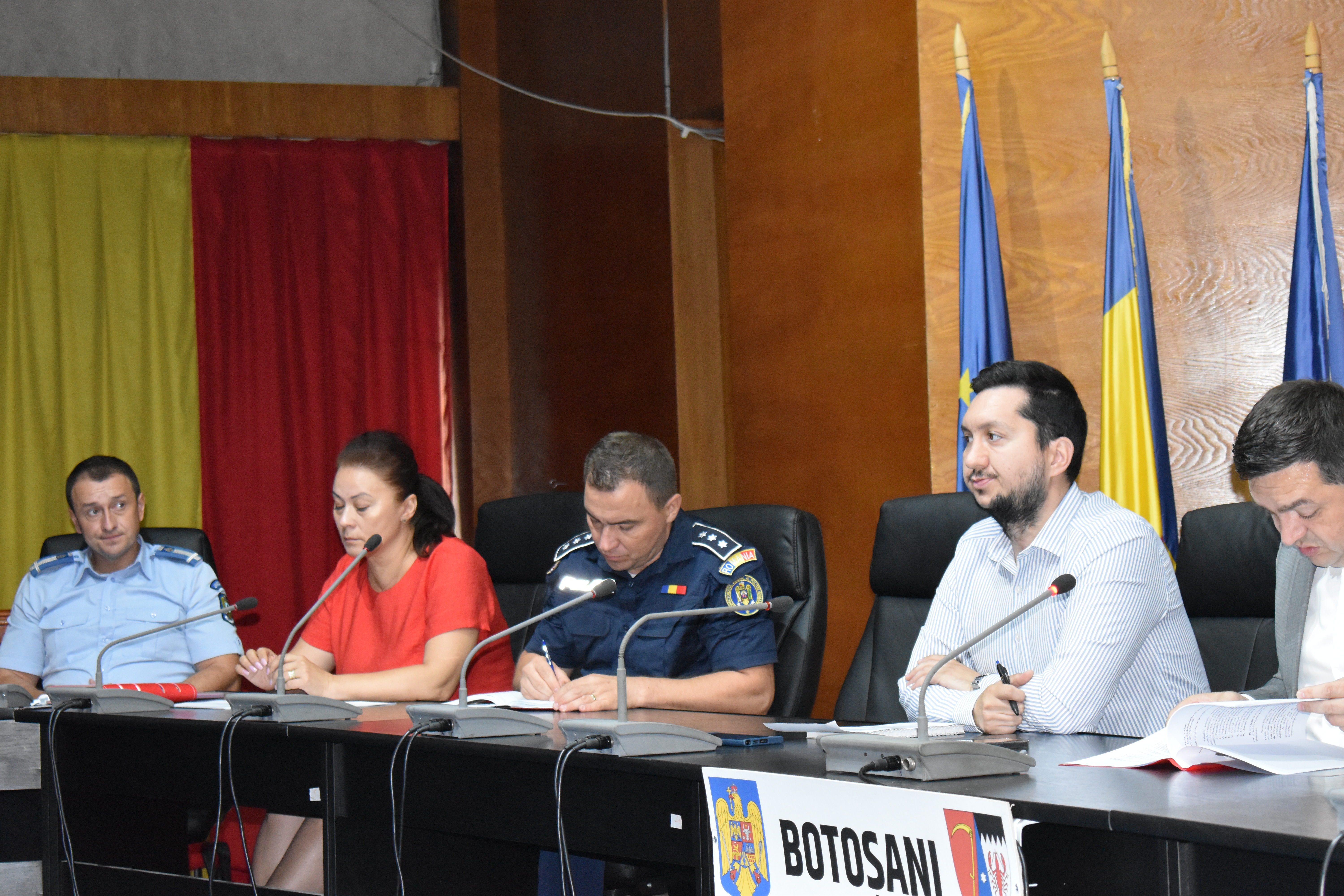 Șeful Poliției, anunț în ședință: Un birou din cadrul instituției a rămas fără o parte din activitate - VIDEO