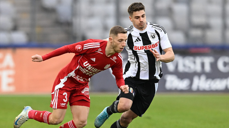 Clasament de pus în ramă: FC Botoșani învinge U Cluj și rămâne lider în SuperLiga – VIDEO 