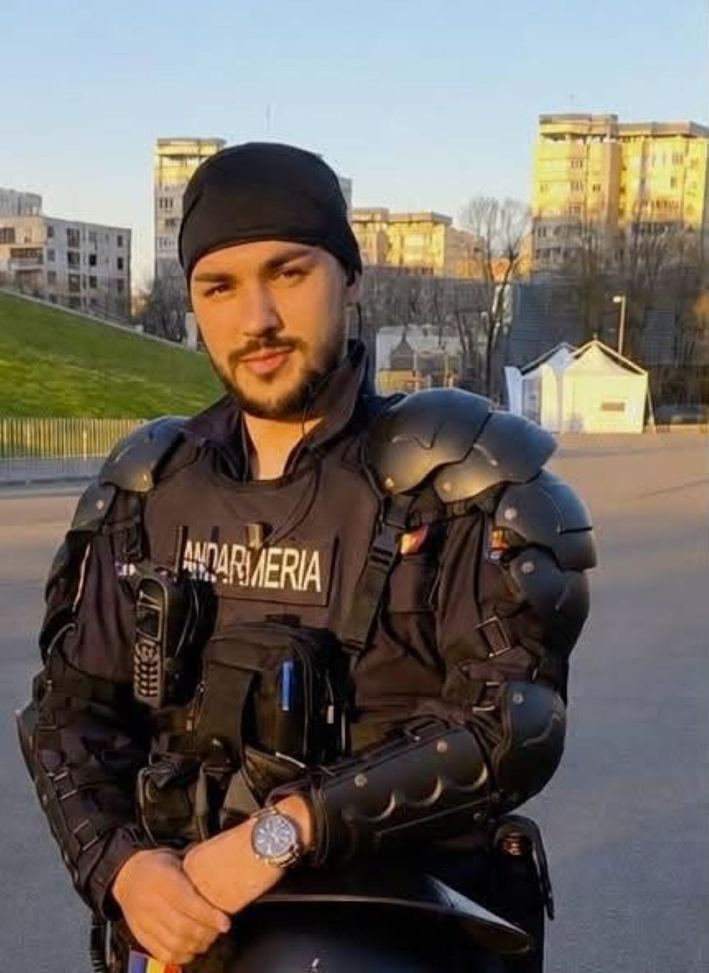 un jandar a salvat o viata la botosani.