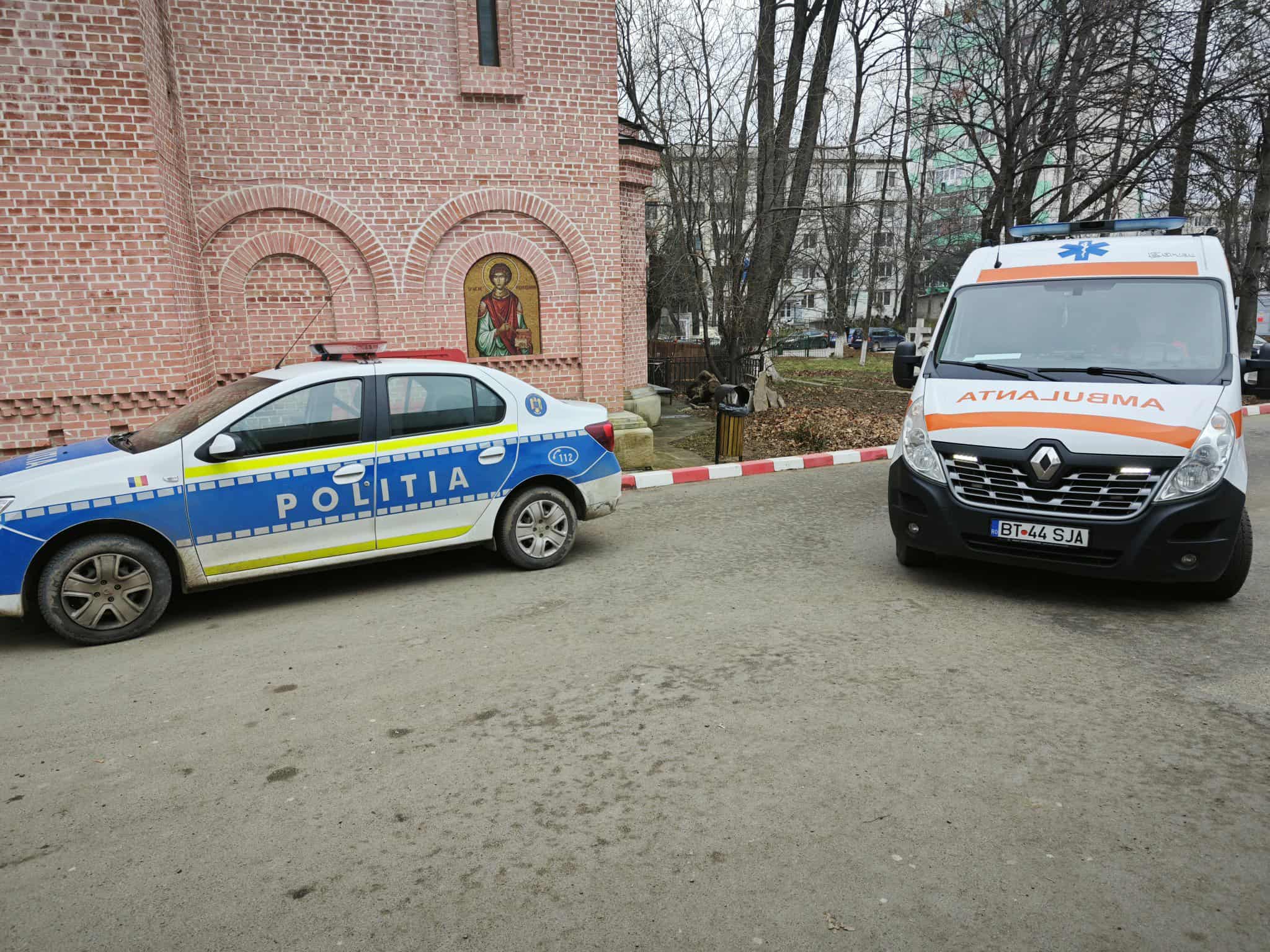 Scene șocante la slujbă: Om de afaceri din Botoșani lovit în curtea unei biserici