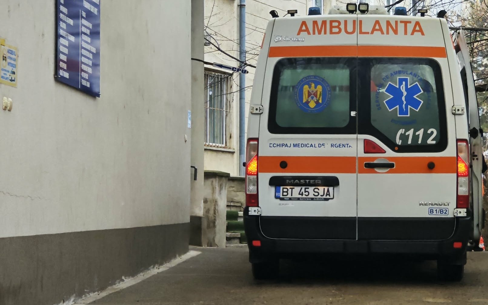 PATRU bebeluși din Botoșani internați în spital din aceeași cauză