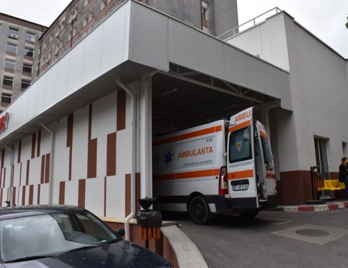 Primele cazuri de gripă la Botoșani, sute de persoane la spital cu pneumonii