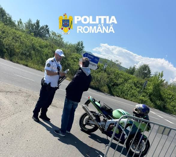 urmarire motociclist