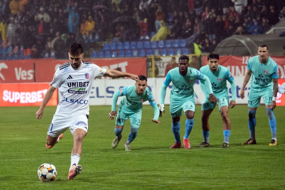 Un jucător de la UTA a făcut praf arbitrajul și s-a luat de colegi după înfrângerea cu Botoșani: Înseamnă că nu vrei nimic de la viață