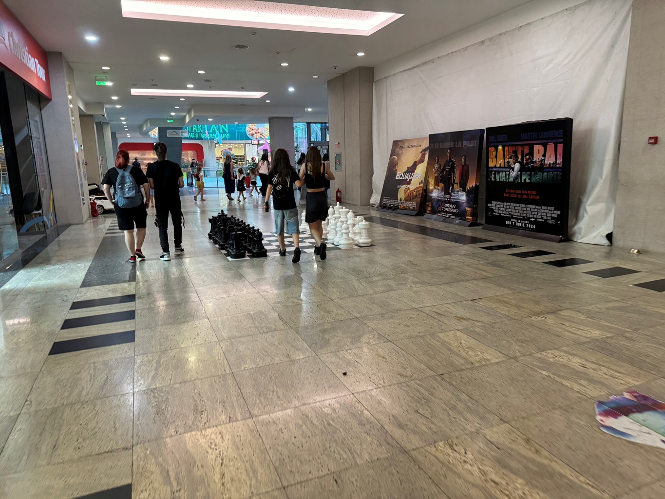 Doar Vasluiul este sub noi... Botoșani, penultimul loc din Moldova și la mall-uri