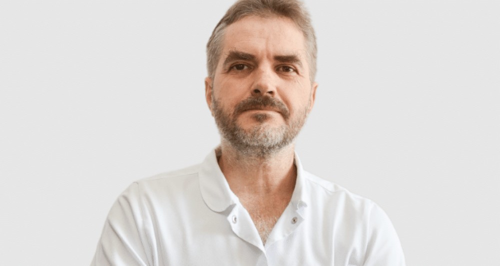 El este noul director de spital care îl înlocuiește pe un medic din Botoșani 