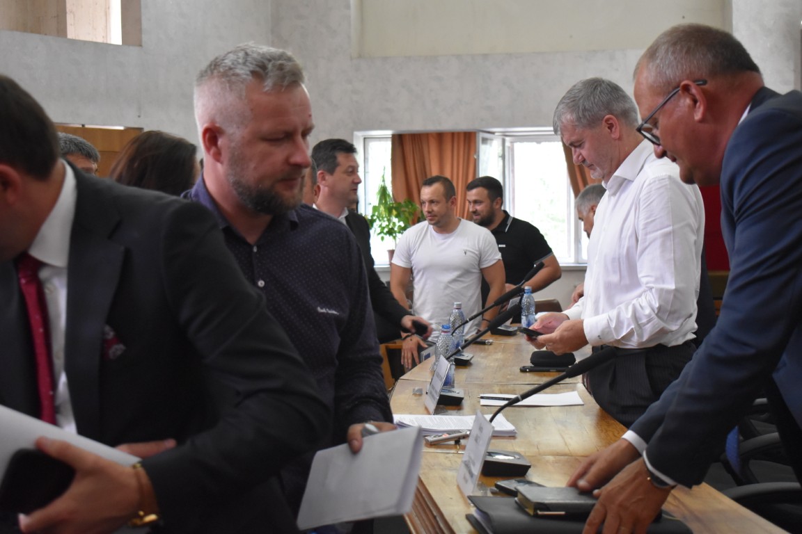 Vorbe grele Iftime – Birta: La partid am voie să fac ce vreau eu / Să propunem să reducem un post de vicepreședinte – VIDEO 