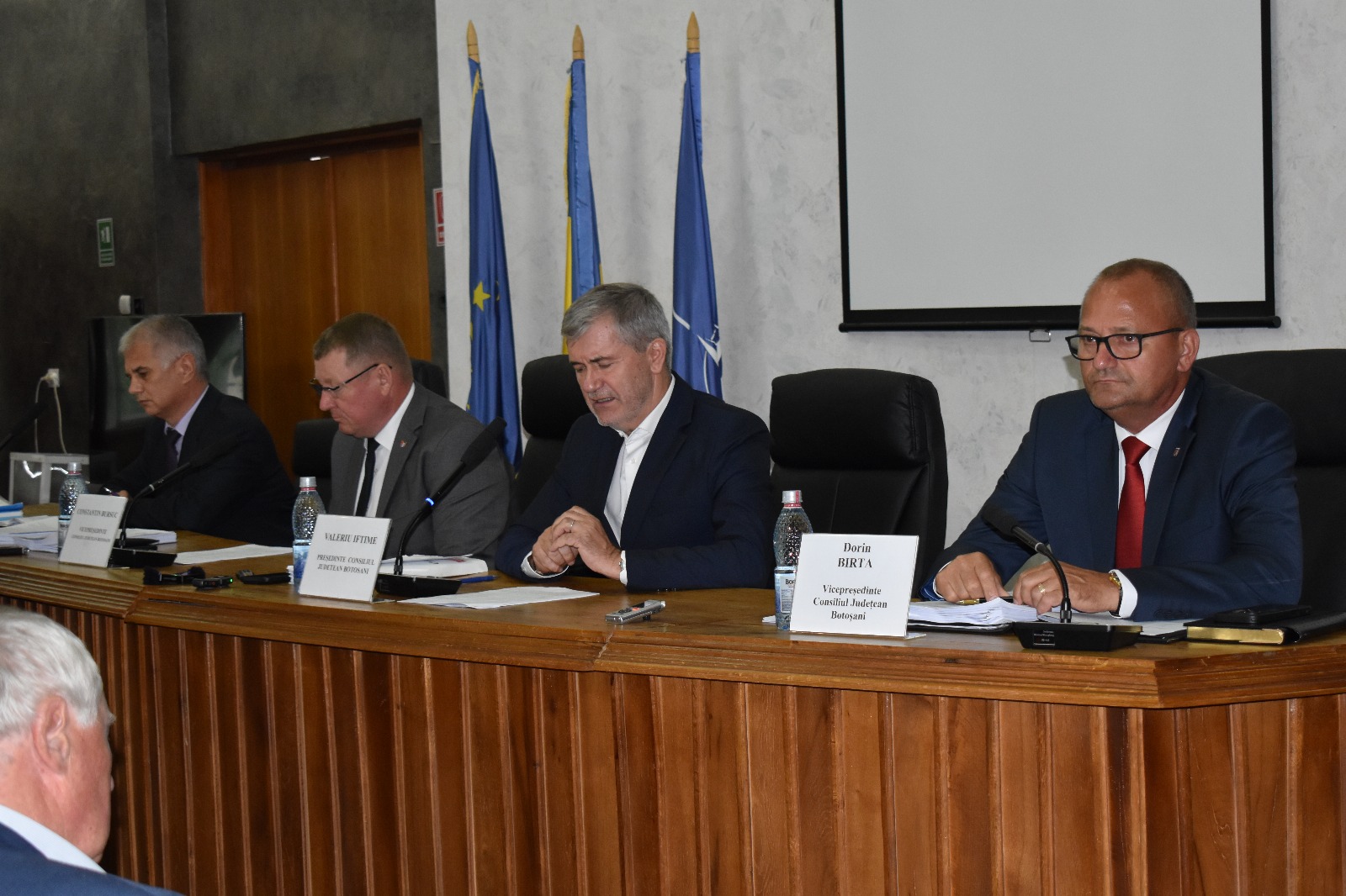 Președintele Consiliului Județean cu ochii pe șefii din cultură evaluați „artificial”