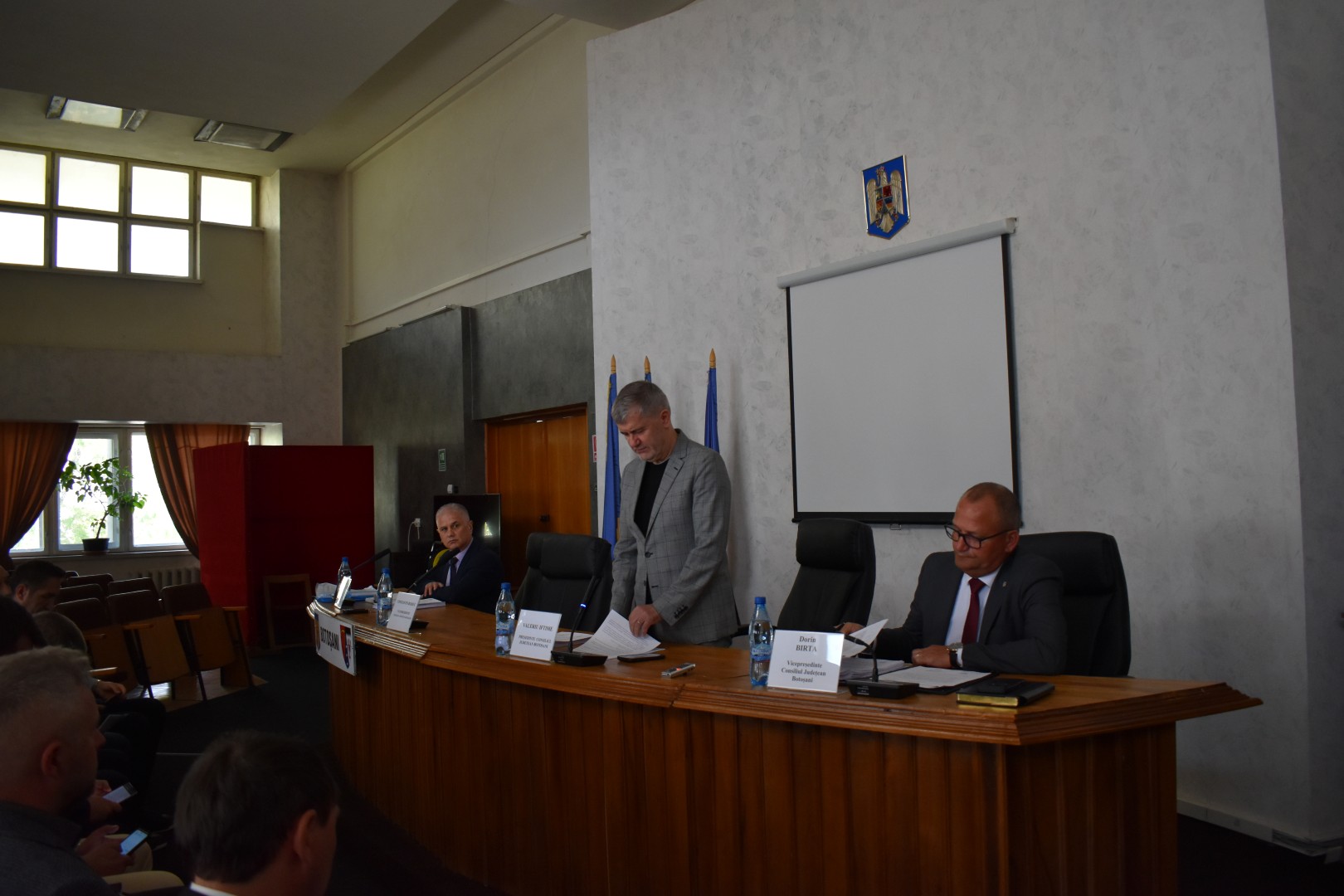 „Război” în instanță de două decenii: Iftime rugat să facă demersuri la mitropolie pentru tabăra care nu poate fi pusă în valoare – VIDEO  