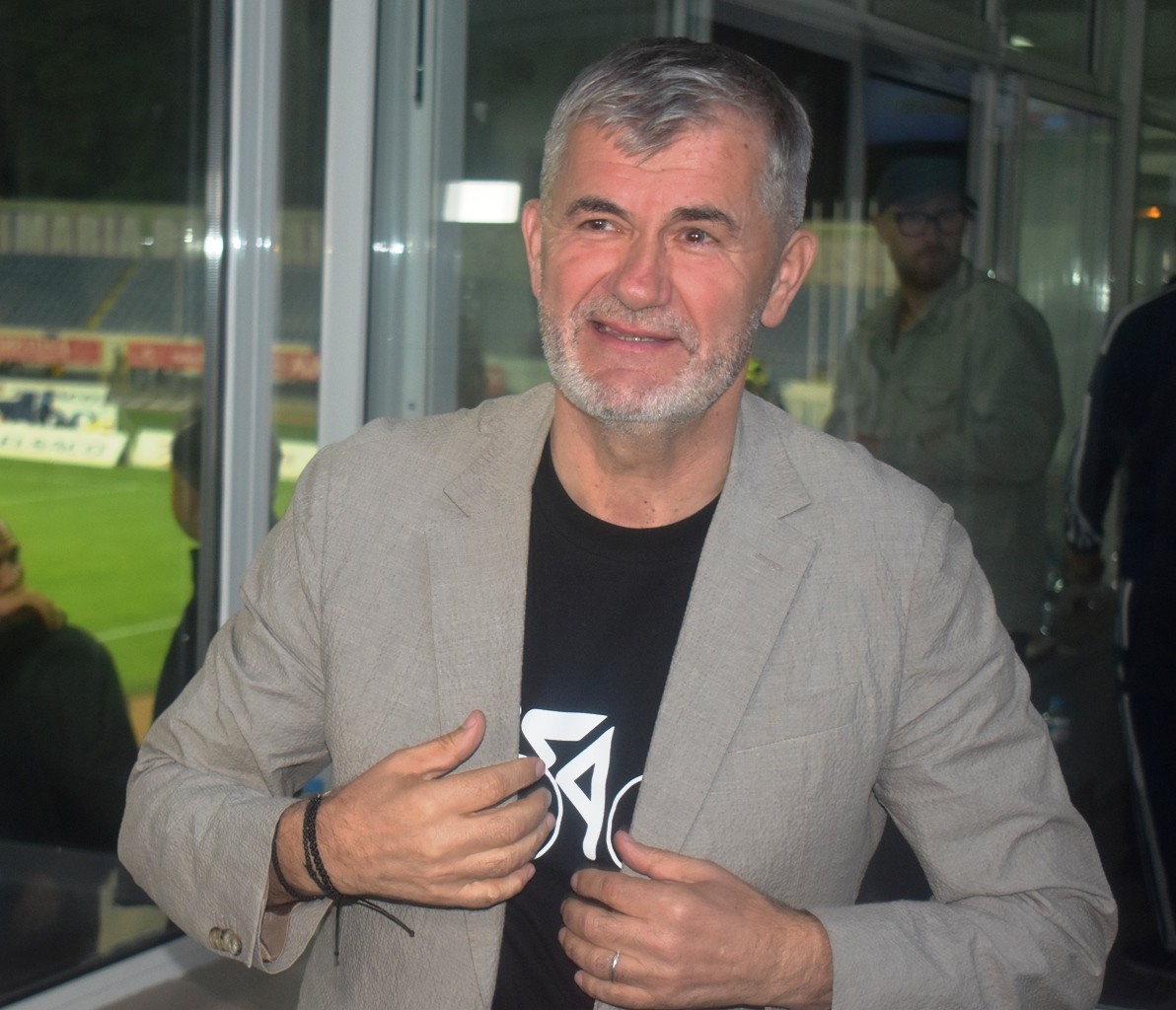 Iftime îl ia în râs pe Becali și cu prestațiile din Europa: Dacă i-au bătut bucătarii, e clar că toți îi pot bate