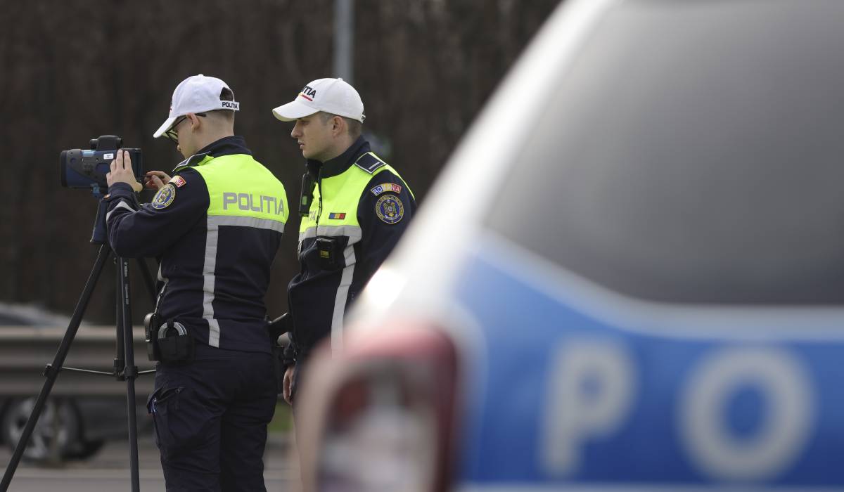 Aventură de Mihail și Gavril, șofer botoșănean surprins cu 113 km la oră în localitate