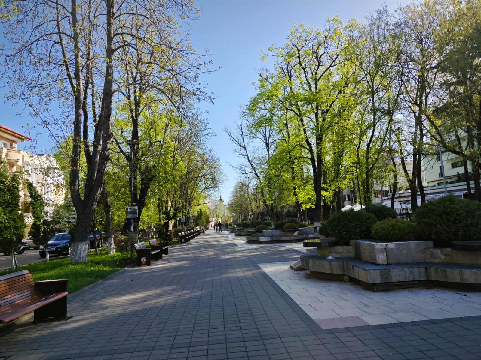 CUM va fi vremea în minivacanța de 1 mai și Paște: PROGNOZA meteo actualizată