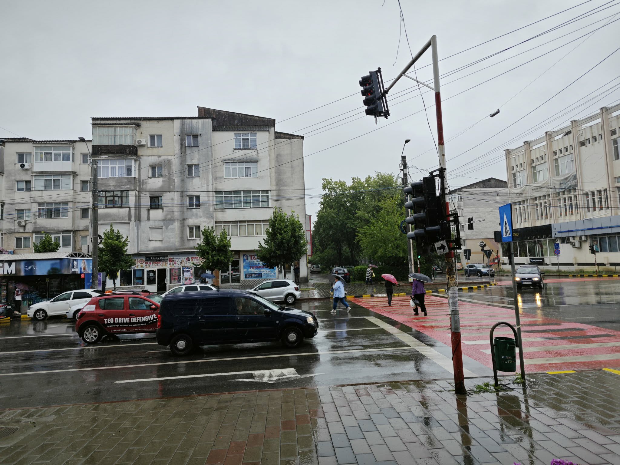 vreme ploioasa la botosani