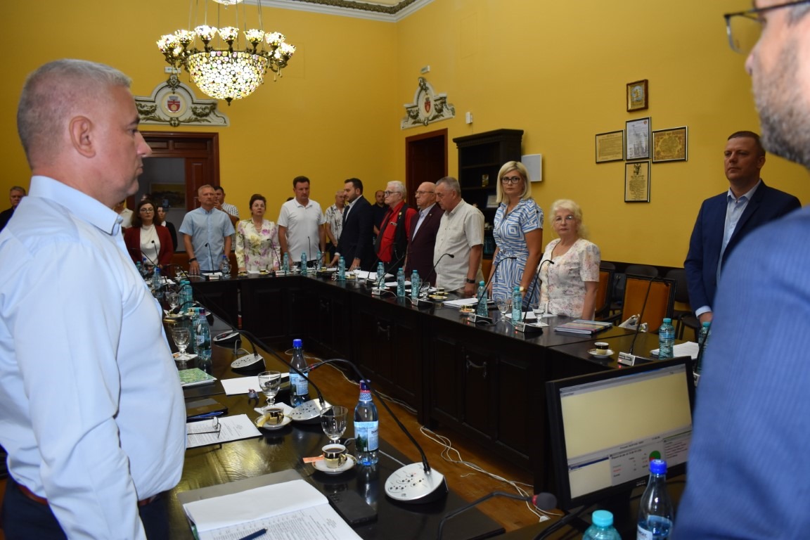 Participanți „surpriză” la ședința de la Municipiu