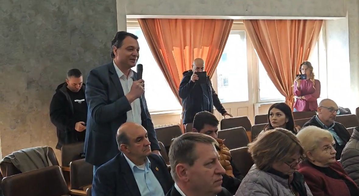Directorul Muzeului Judetean, explicații în fața consilierilor despre lucrările întrerupte - VIDEO
