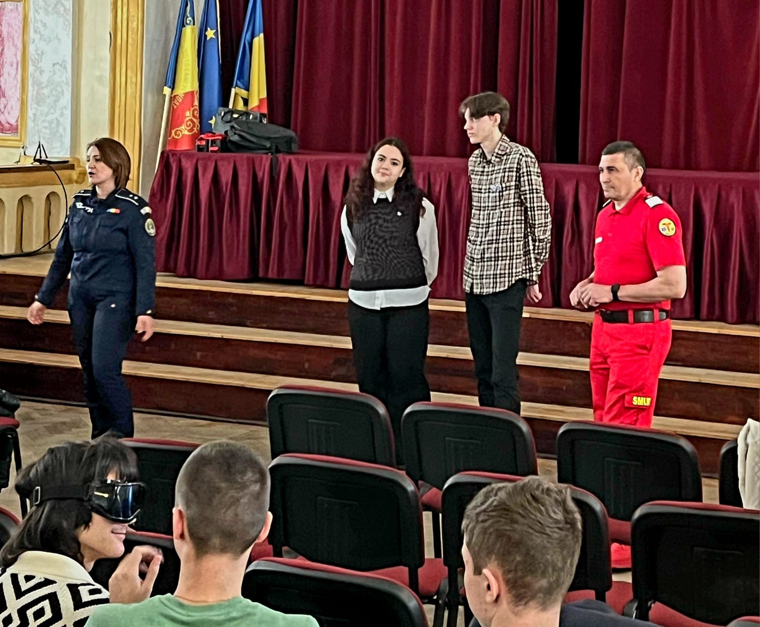 CINCI zile de discuții cu elevii despre consumul de droguri 