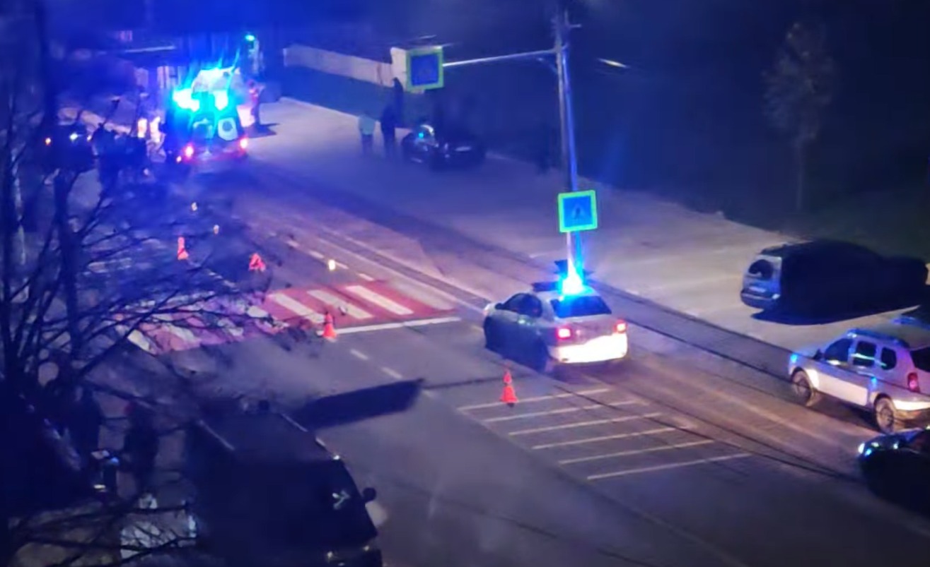 Încă un accident mortal: Un bărbat a murit pe loc după ce a fost lovit de mașină